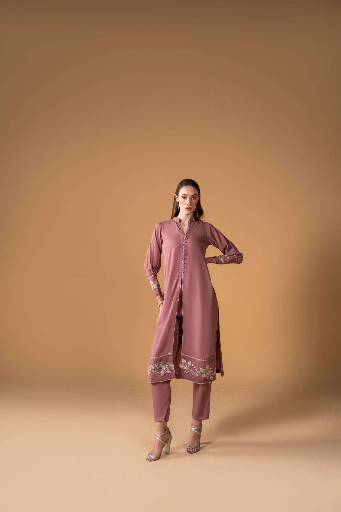 Embroidered Shirt With Central Font Slit With Buttons And Capri 2pc