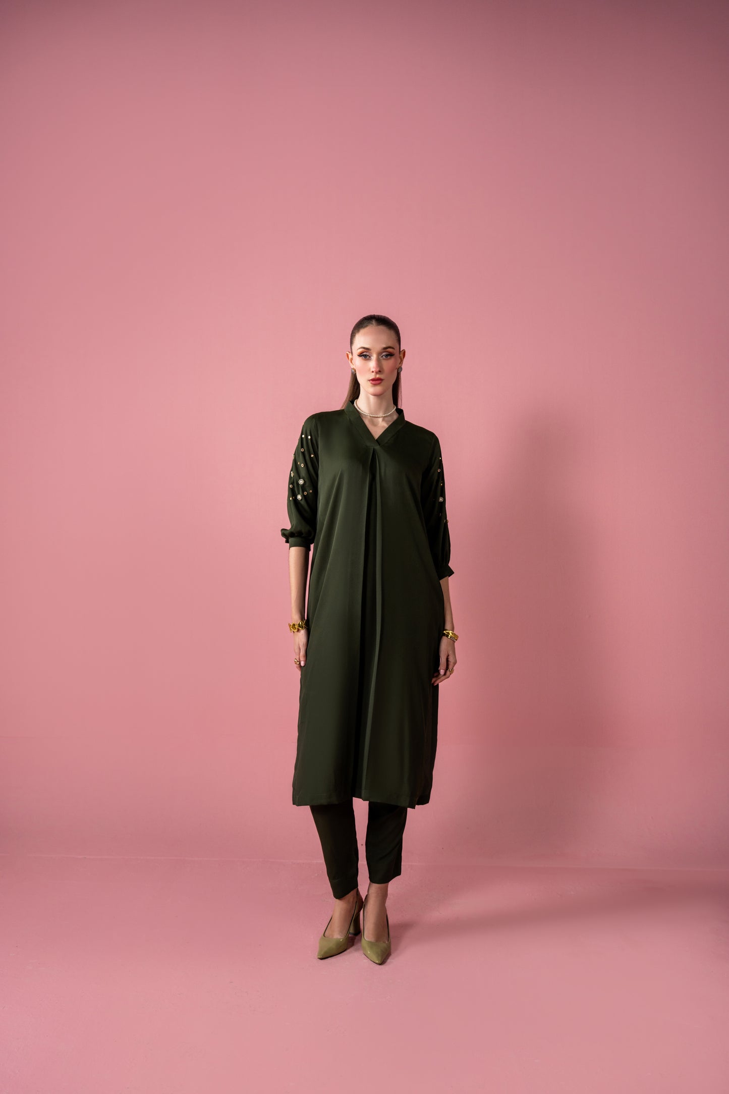 Long Shirt With Embellished Sleeves And Capri 2pc