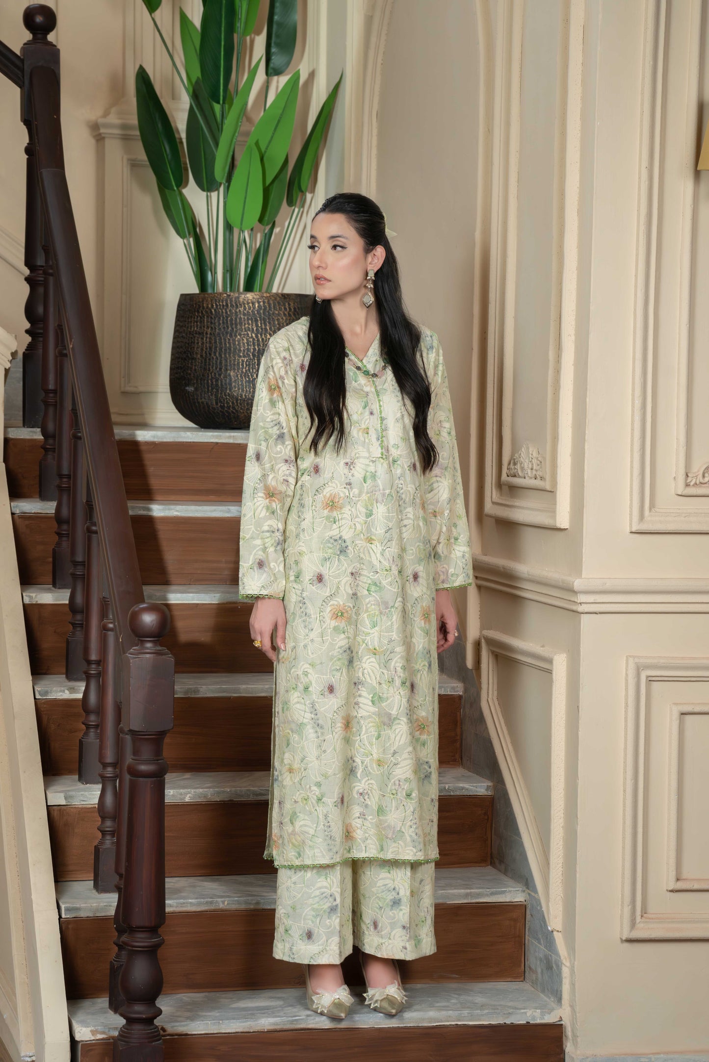Stitched embroidered shirt+embroidered trouser