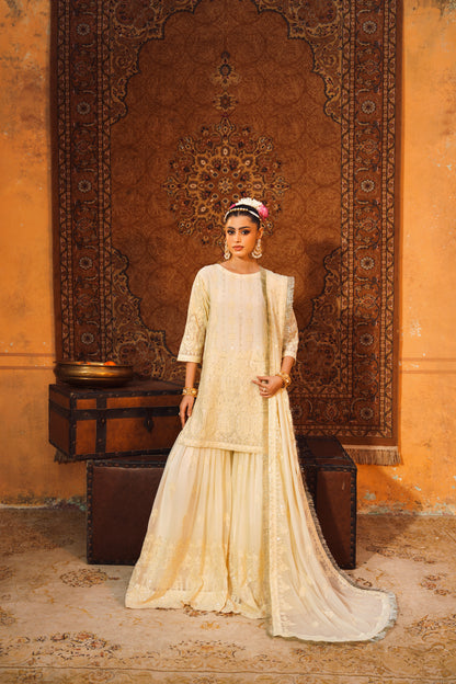 Kurti Gharara