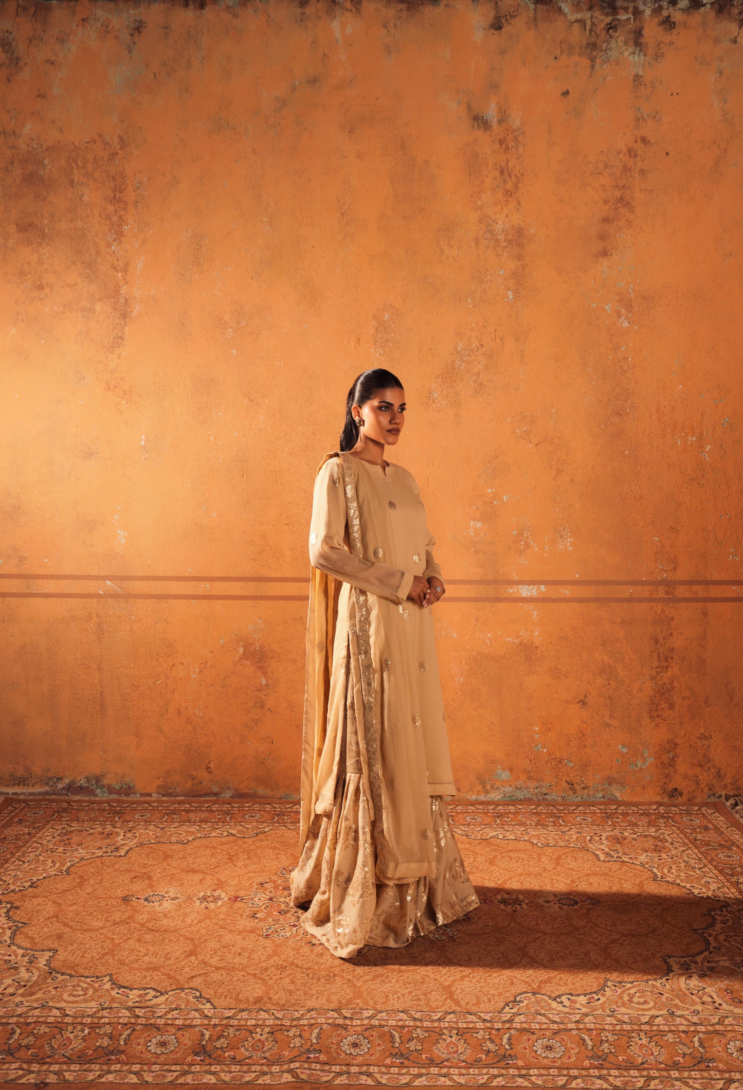 Long Shirt With Chunat Shrara