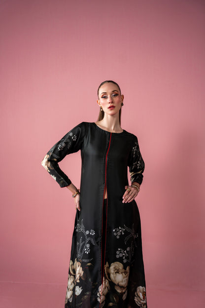 Central Front Slit Shirt With Capri And Dupatta 3pc